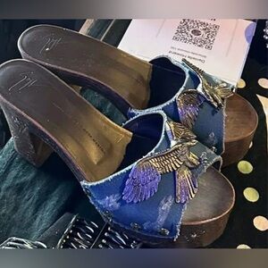NWOT Giuseppe Zanotti denim Blue and Platform Heels size 41